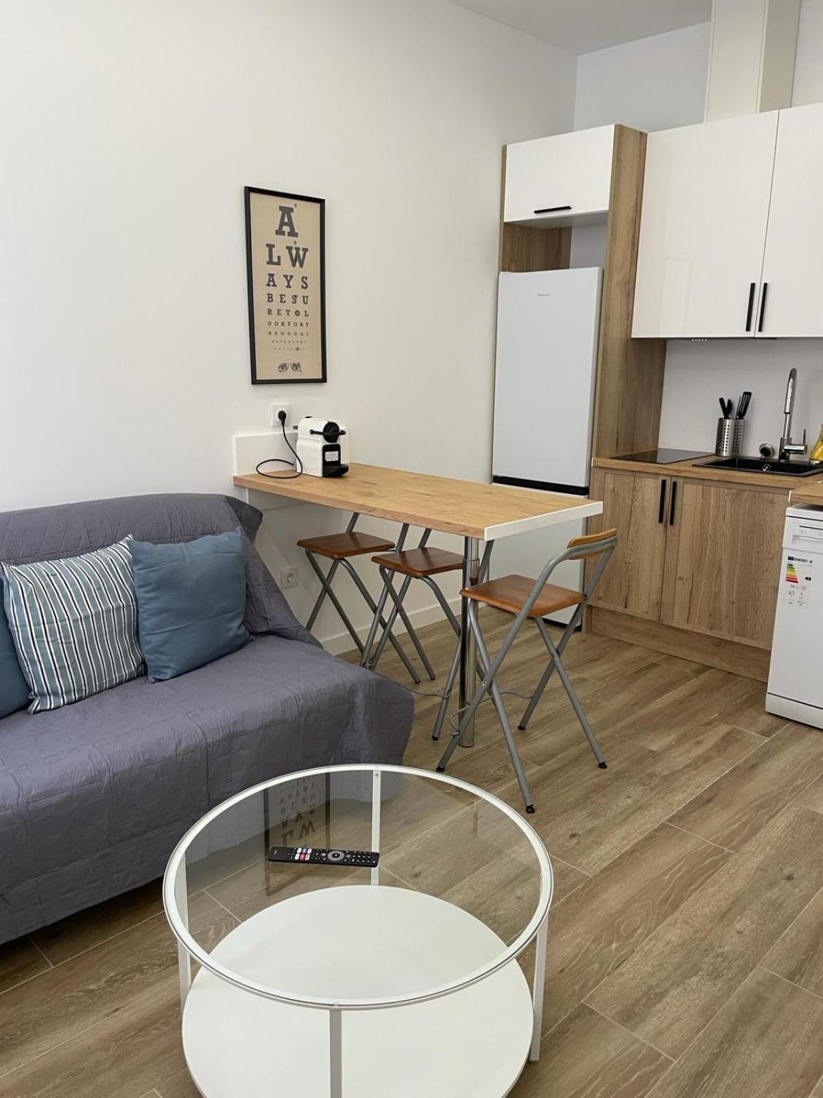 Apartmán Exyca Metropolitano Madrid Exteriér fotografie